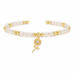 Gold Daisy Bracelet