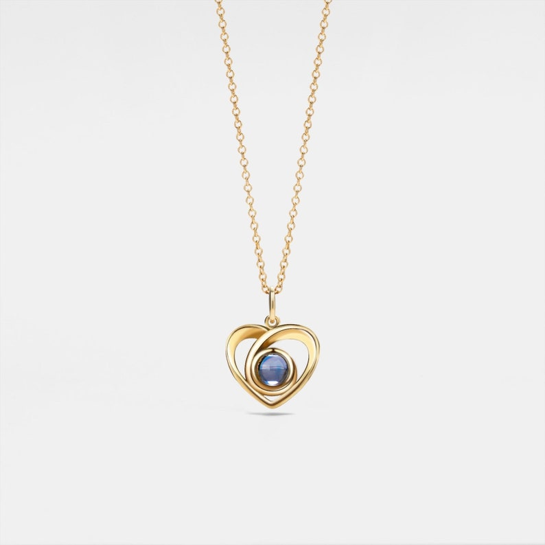 Projection Necklace